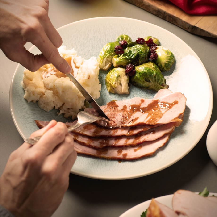 A Guide to Buying Ham for the Holidays 1 ham slices with gravy